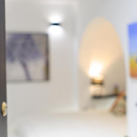 Aiolos Luxury Apartment Under Acropolis In Plaka Афины Экстерьер фото