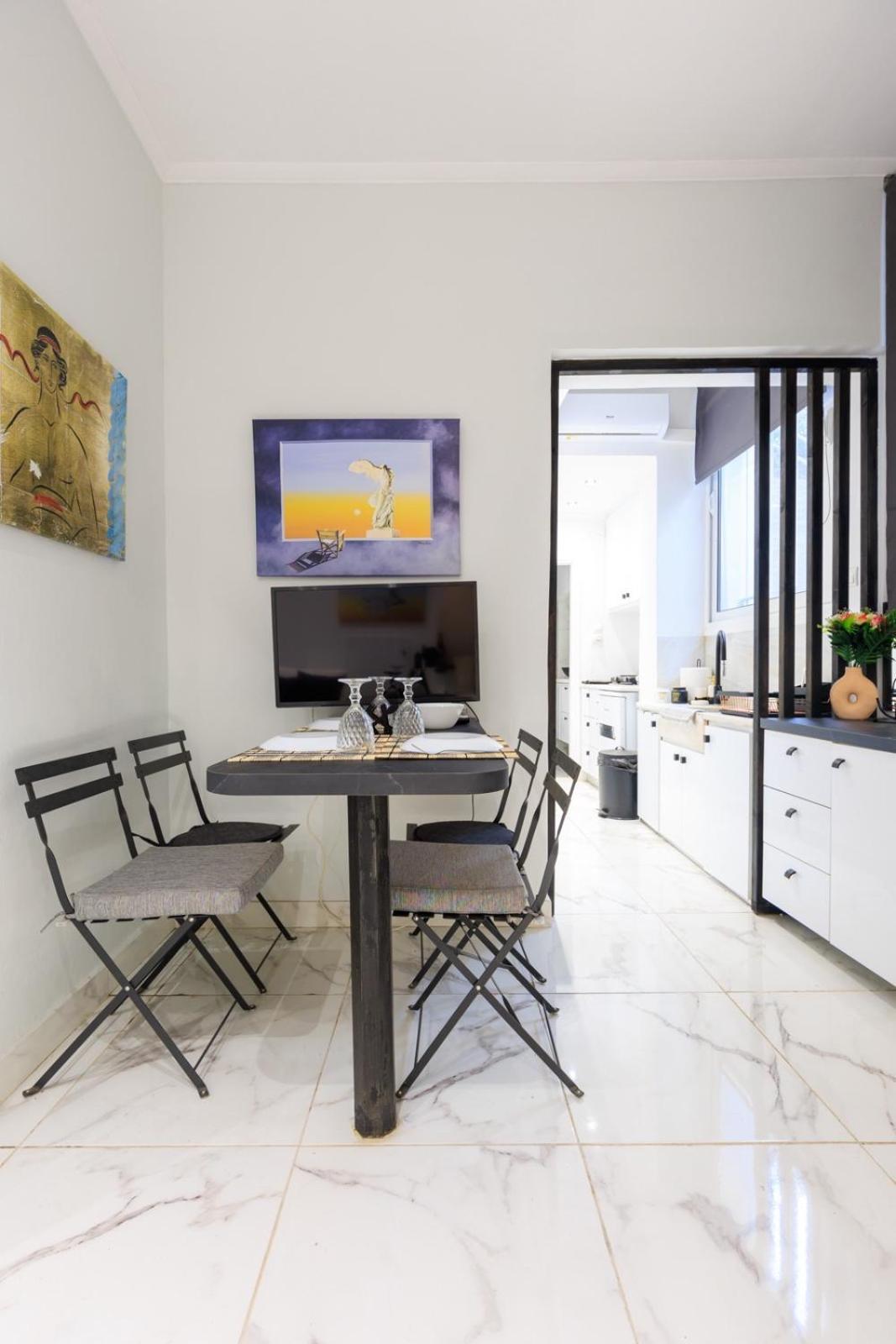 Aiolos Luxury Apartment Under Acropolis In Plaka Афины Экстерьер фото