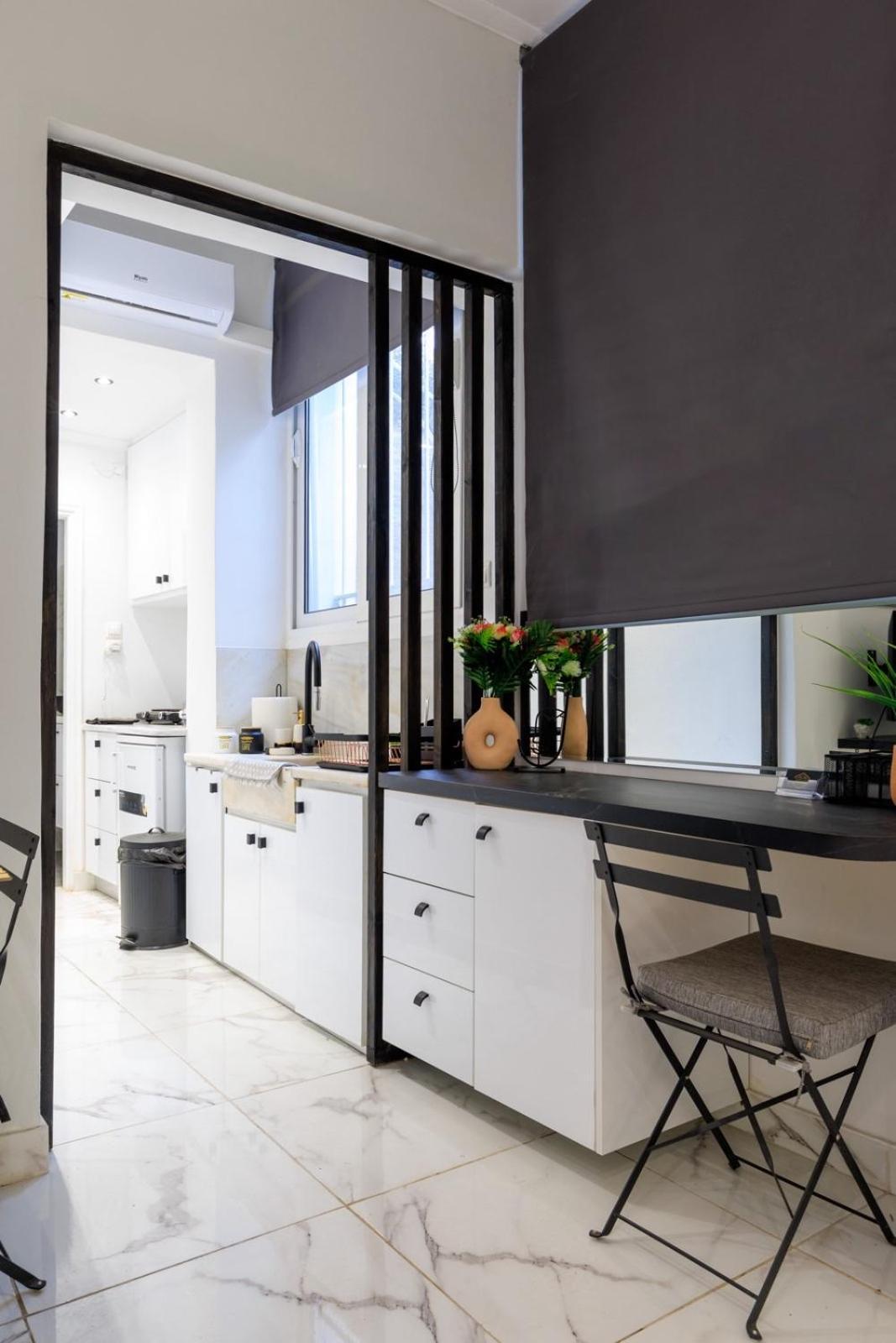 Aiolos Luxury Apartment Under Acropolis In Plaka Афины Экстерьер фото